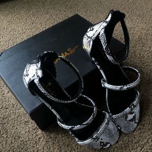 Lulus Quin Black and White Snake Flat Sandals